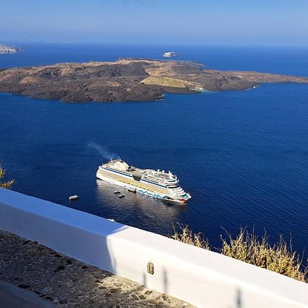 Yposkafo Suites - Studio - Santorini Fíra Kültér fotó