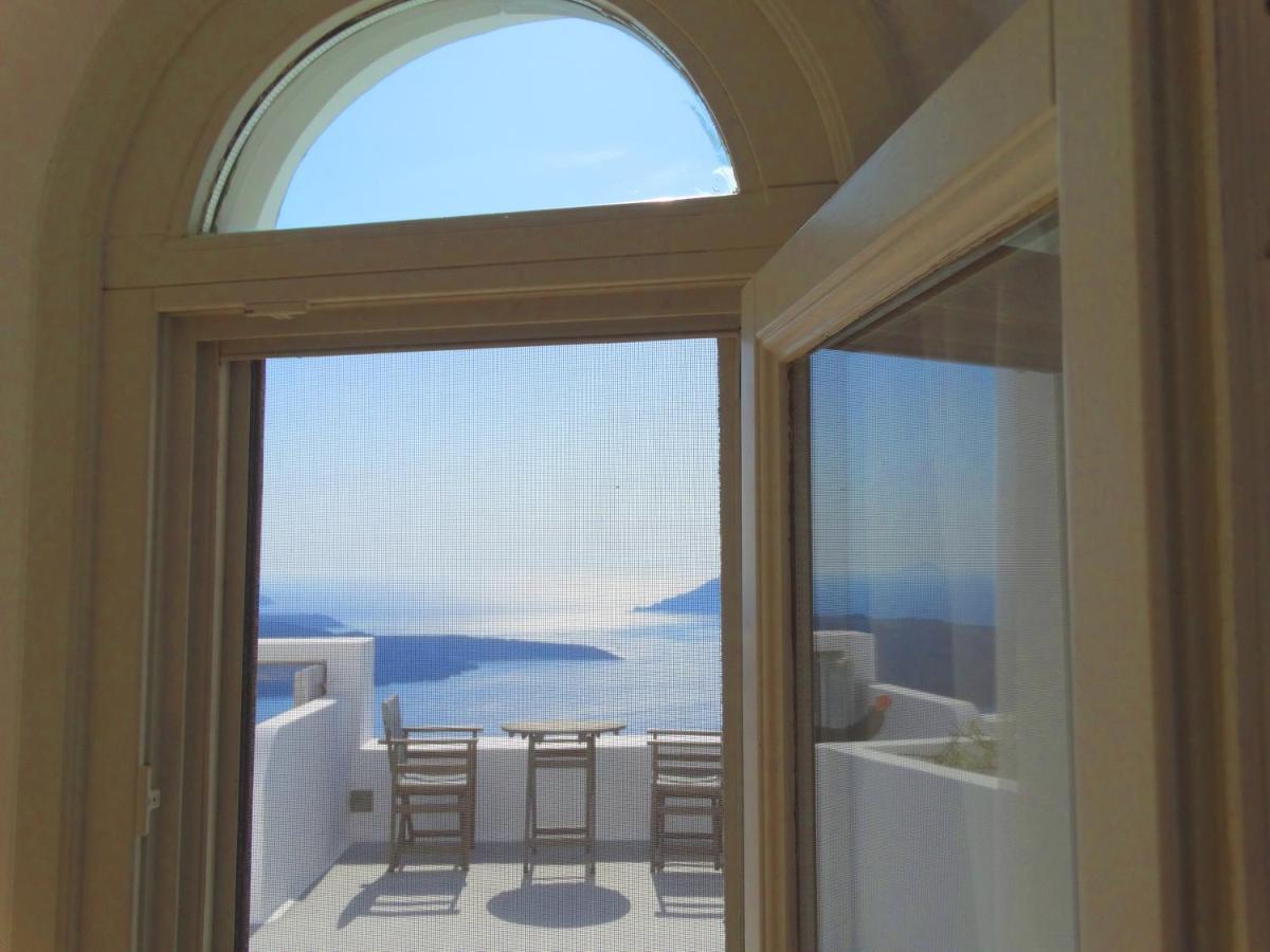 Yposkafo Suites - Studio - Santorini Fíra Kültér fotó